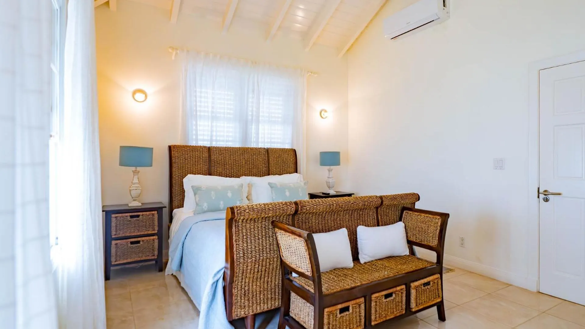 Turtle View 2 By Bluescape Villa Saint James Barbados